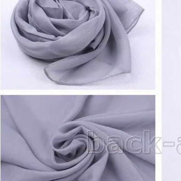 New beautiful silky wrap shawl in white or silver - Picture 7 of 7